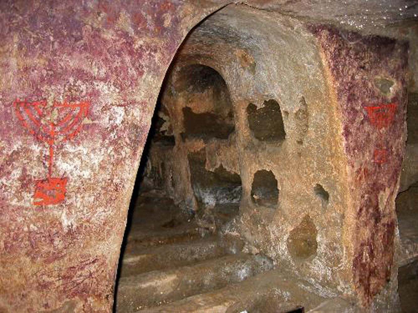 Venosa – Catacombe ebraiche – Catacombe ebraiche di Venosa. Recupero e restauro