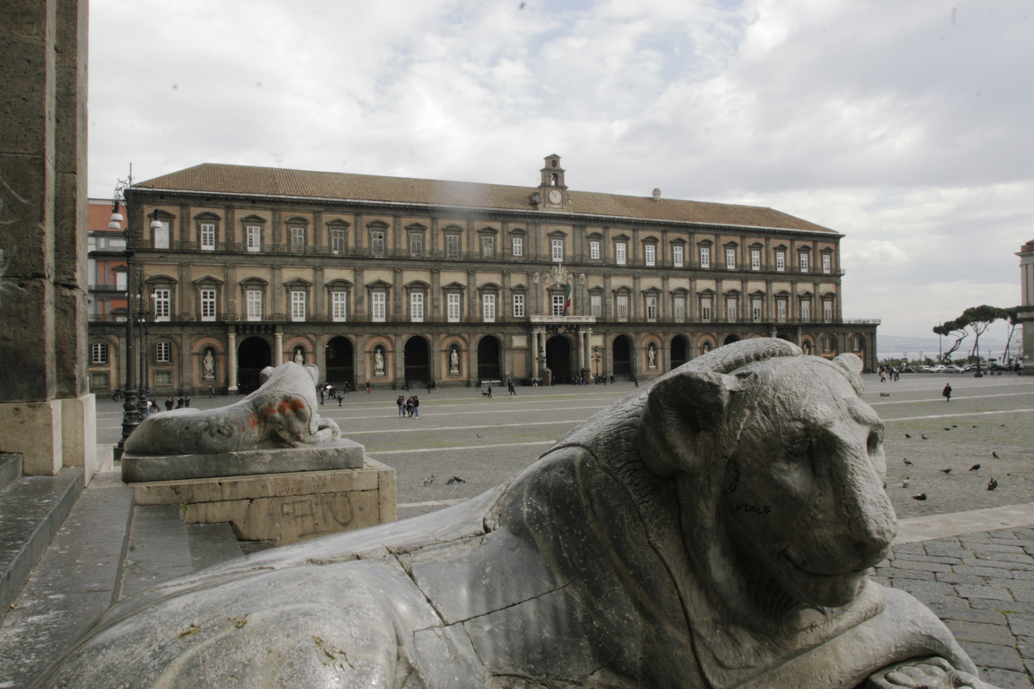 Napoli – Palazzo Reale – Scuderie Borboniche – Allestimento spazi espositivi e multimediali nelle SCUDERIE BORBONICHE